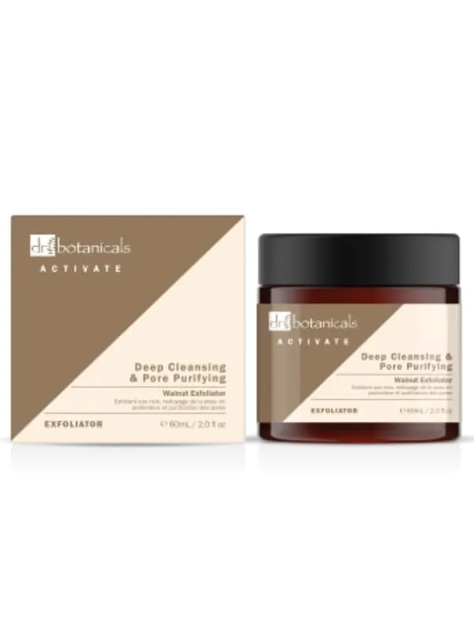 Tiefenreinigendes & porentief reinigendes Walnuss-Peeling
