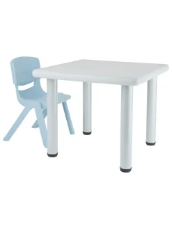 Tisch in Silber