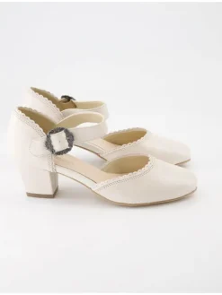 Trachtenschuhe in Beige