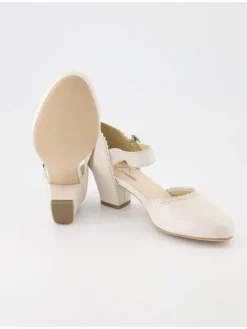 Trachtenschuhe in Beige