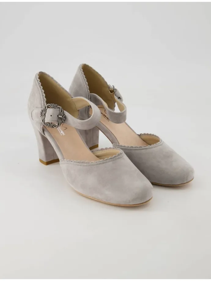 Trachtenschuhe in Grau
