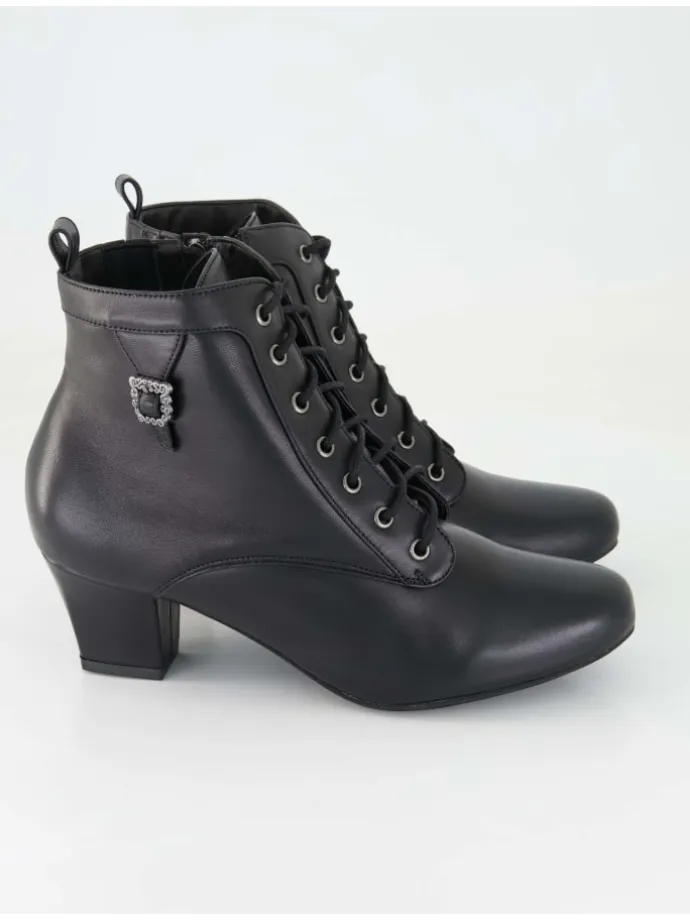 Trachtenschuhe in Schwarz
