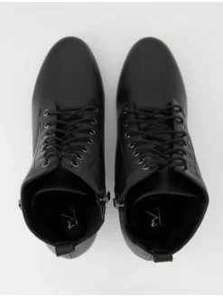 Trachtenschuhe in Schwarz