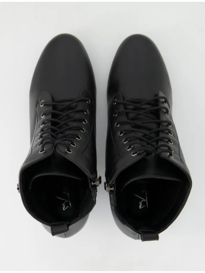 Trachtenschuhe in Schwarz