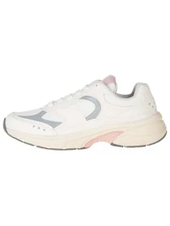 Trainingsschuhe in Creme