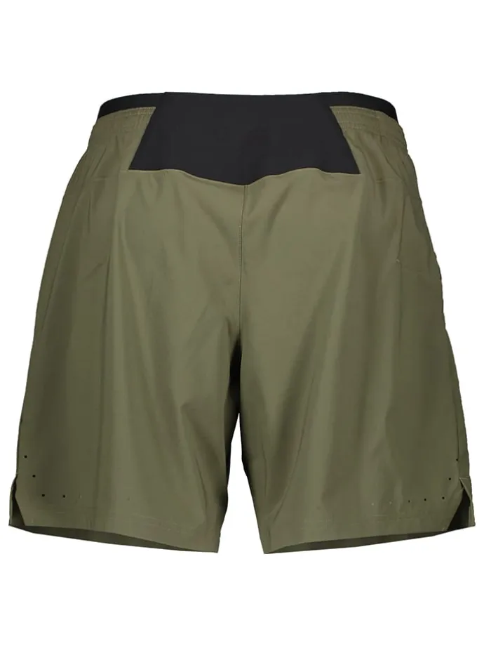 Trainingsshorts "Strength +" in Khaki