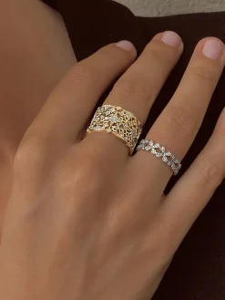 Vergold. Ring mit Edelsteinen