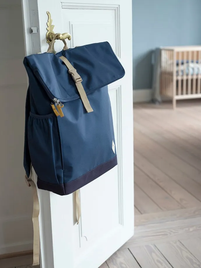 Wickelrucksack "On-the-go" in Dunkelblau - (B)32 x (H)45 x (T)14 cm